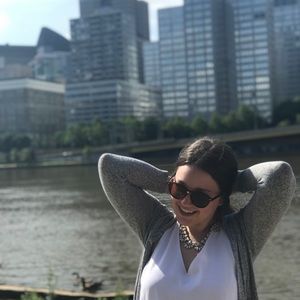 Meet your Posher, Natalie